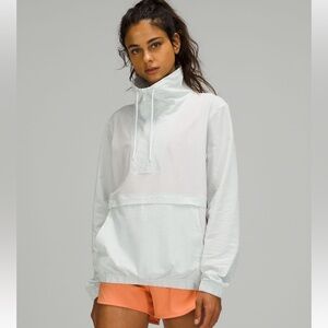 Lululemon Pack Light Pullover, size 4